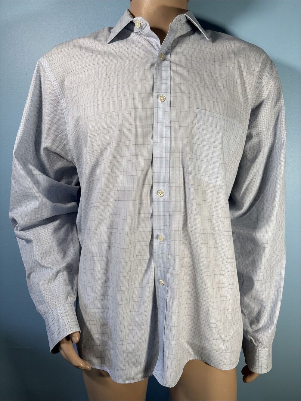 Van Heusen Light Blue Dress Shirt (Men’s Size 18.5, 36/37) Button Up